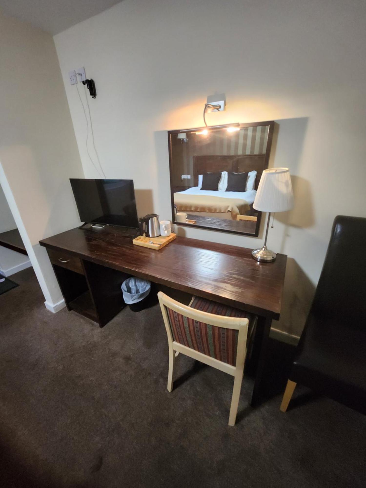 Red Lion Inn & Motel Йорк Екстер'єр фото